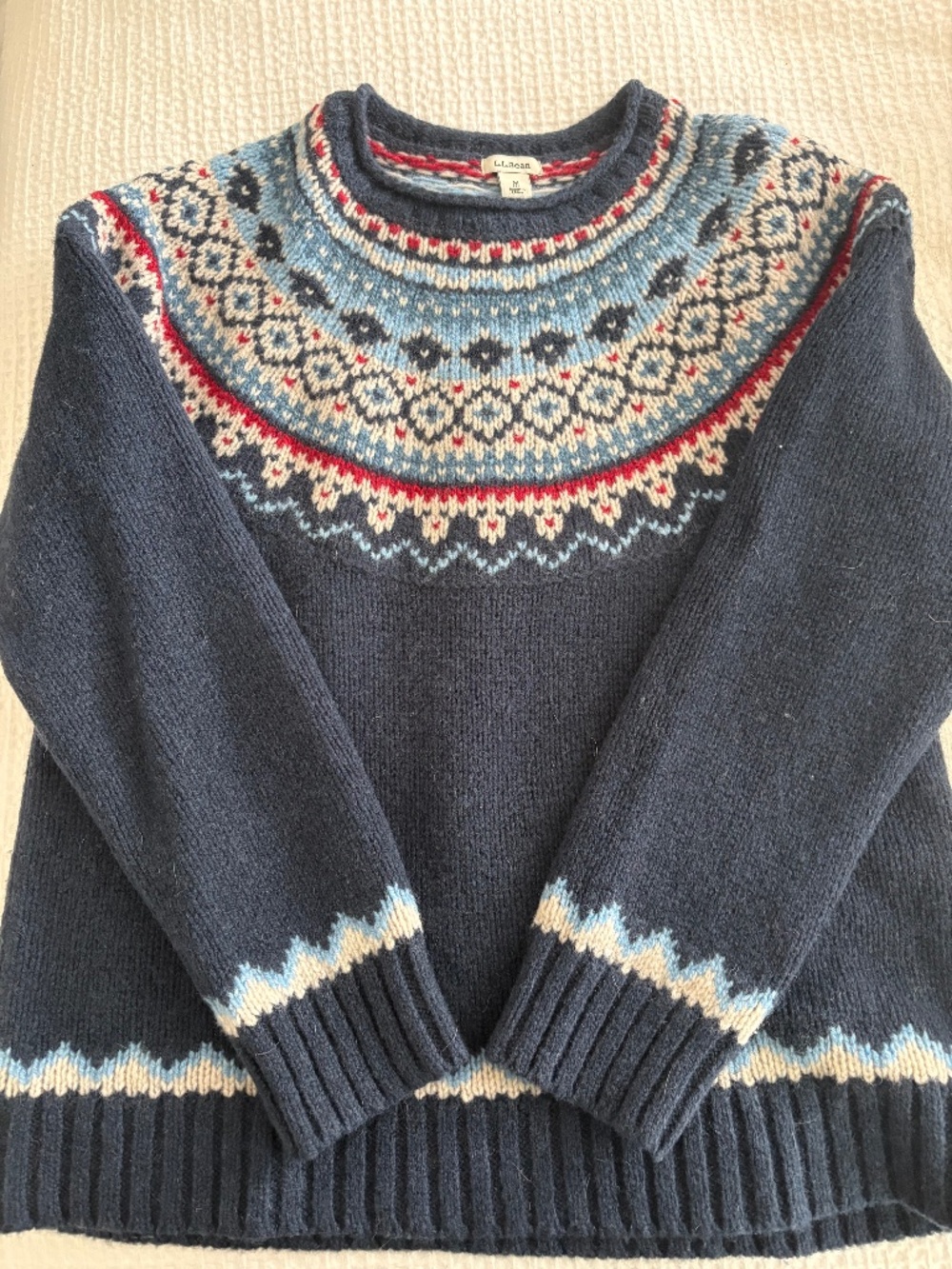 LL Bean Fair Isle Lambswool Sweater, Medium Petite
